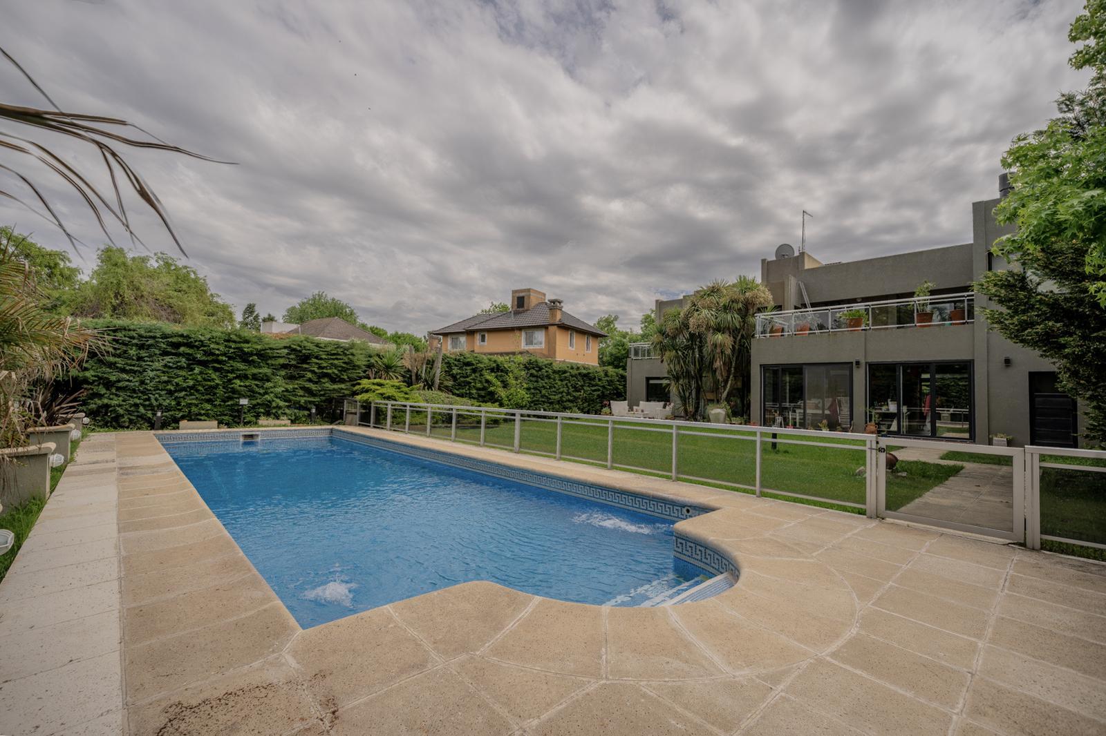 6582285_93572583608772065018655382101209251443393159411908302143679562568801338832267