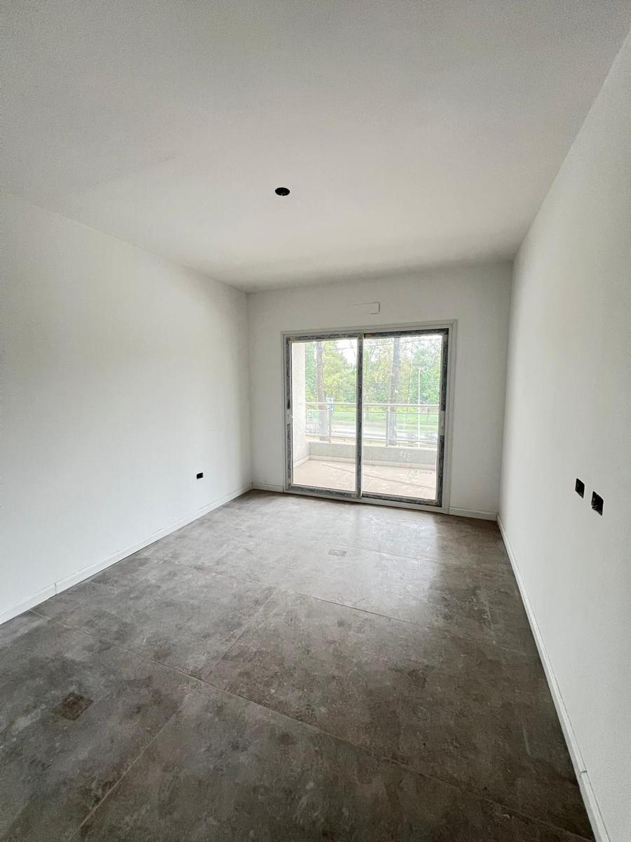 6612351_37731048627772679698370915323343613489172472248843152467827393077747848032753