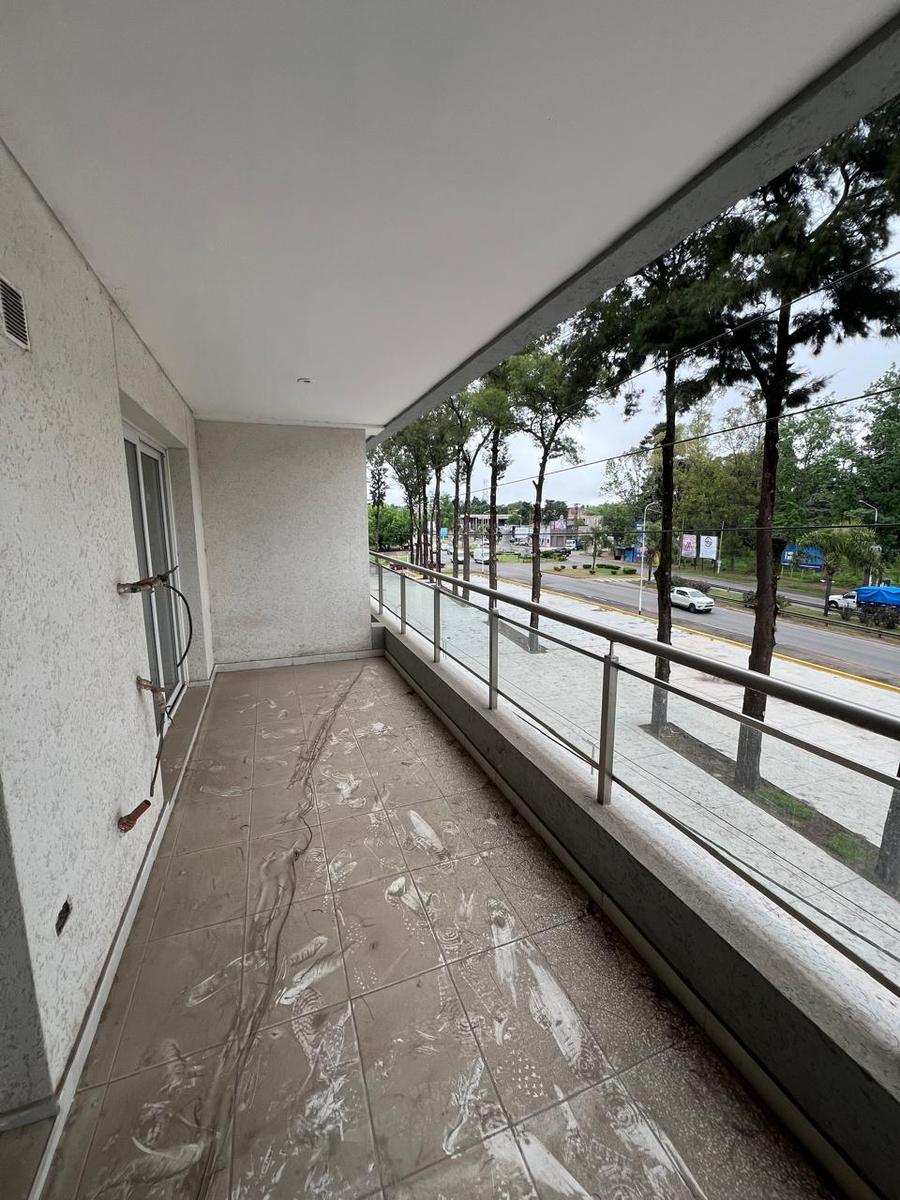 6612351_62912692292763862090872942274465148713396362452499766563035002768260002435650