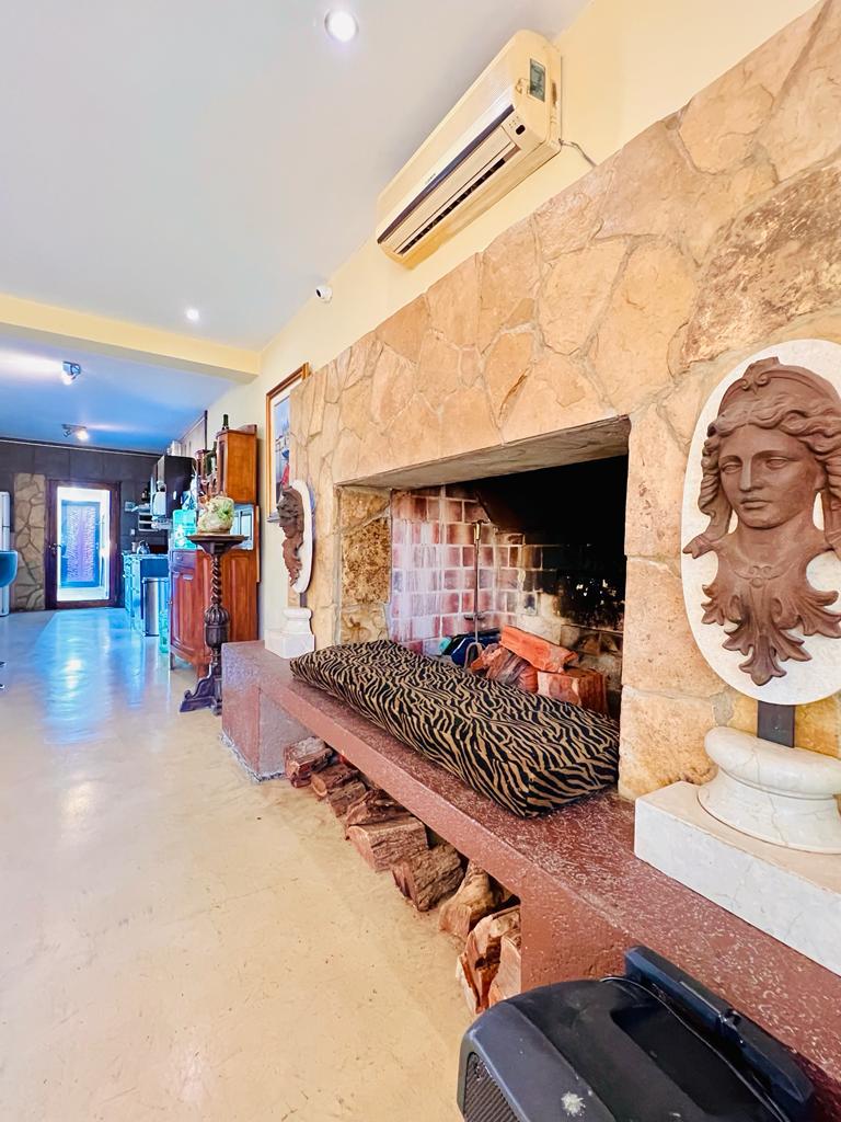 6667587_104517942763285972392214915487007370583315247009116606228724319920995775996920