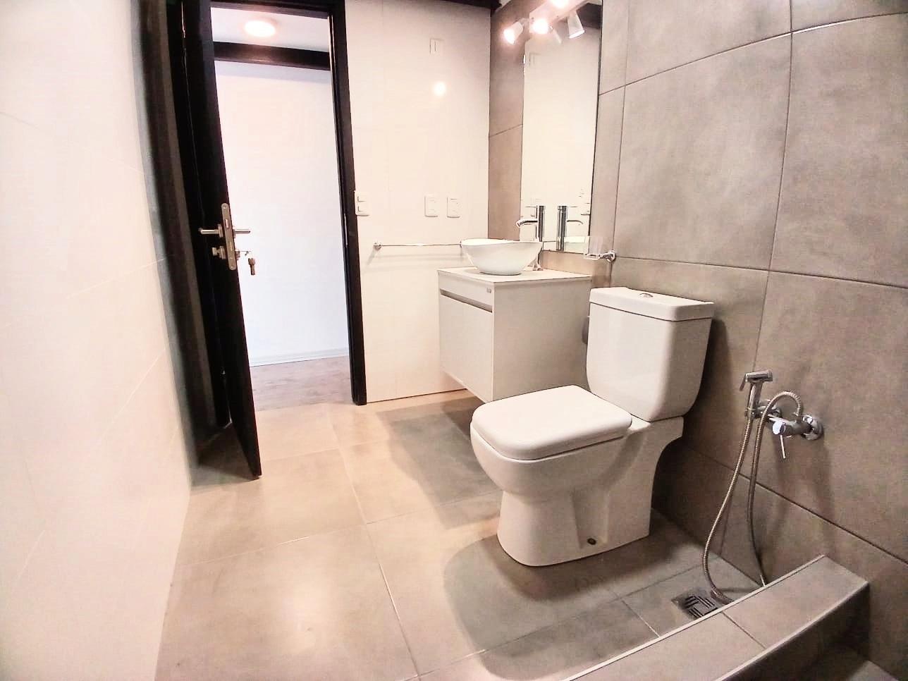 67488_64840204855757794394182926868965884128988398358209939194246111144134980160751