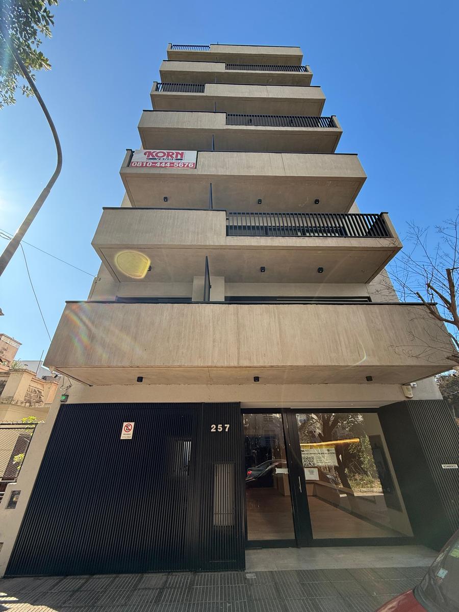 7165836_107734753576106158293855403153485209467889100987300181706532682010979100938165