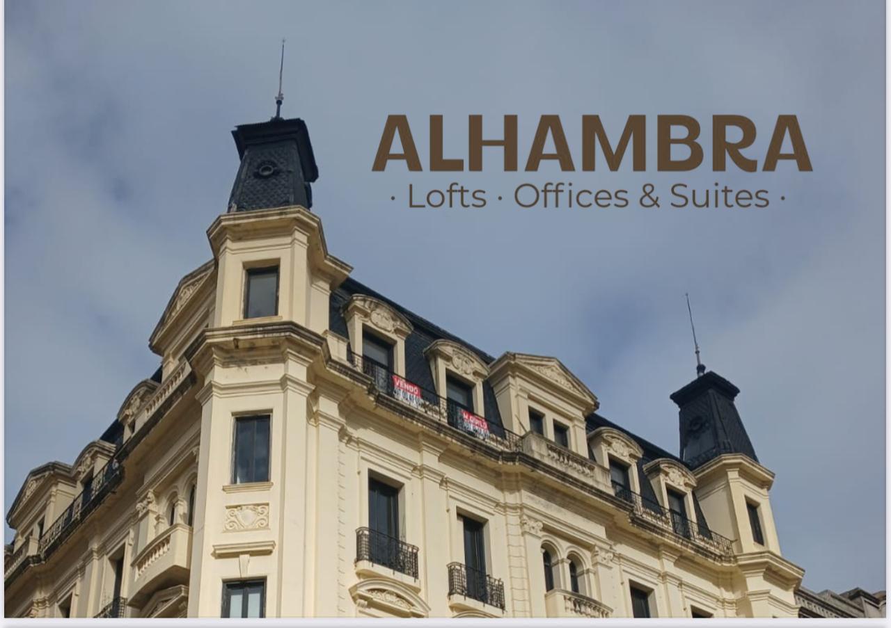 7473494_19520779640728061130657962947132097382837020330330871078605377314079767824067