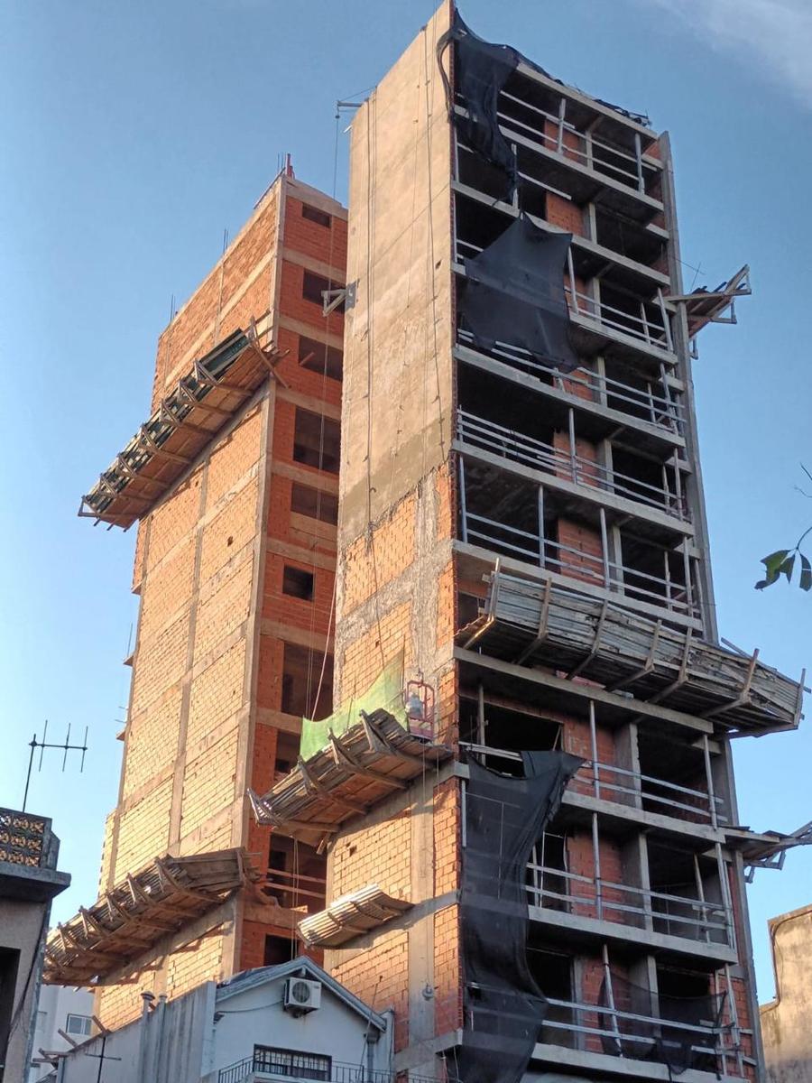 7518298_72671055839768824221839186685557467936893619635790208306995924664011246385358