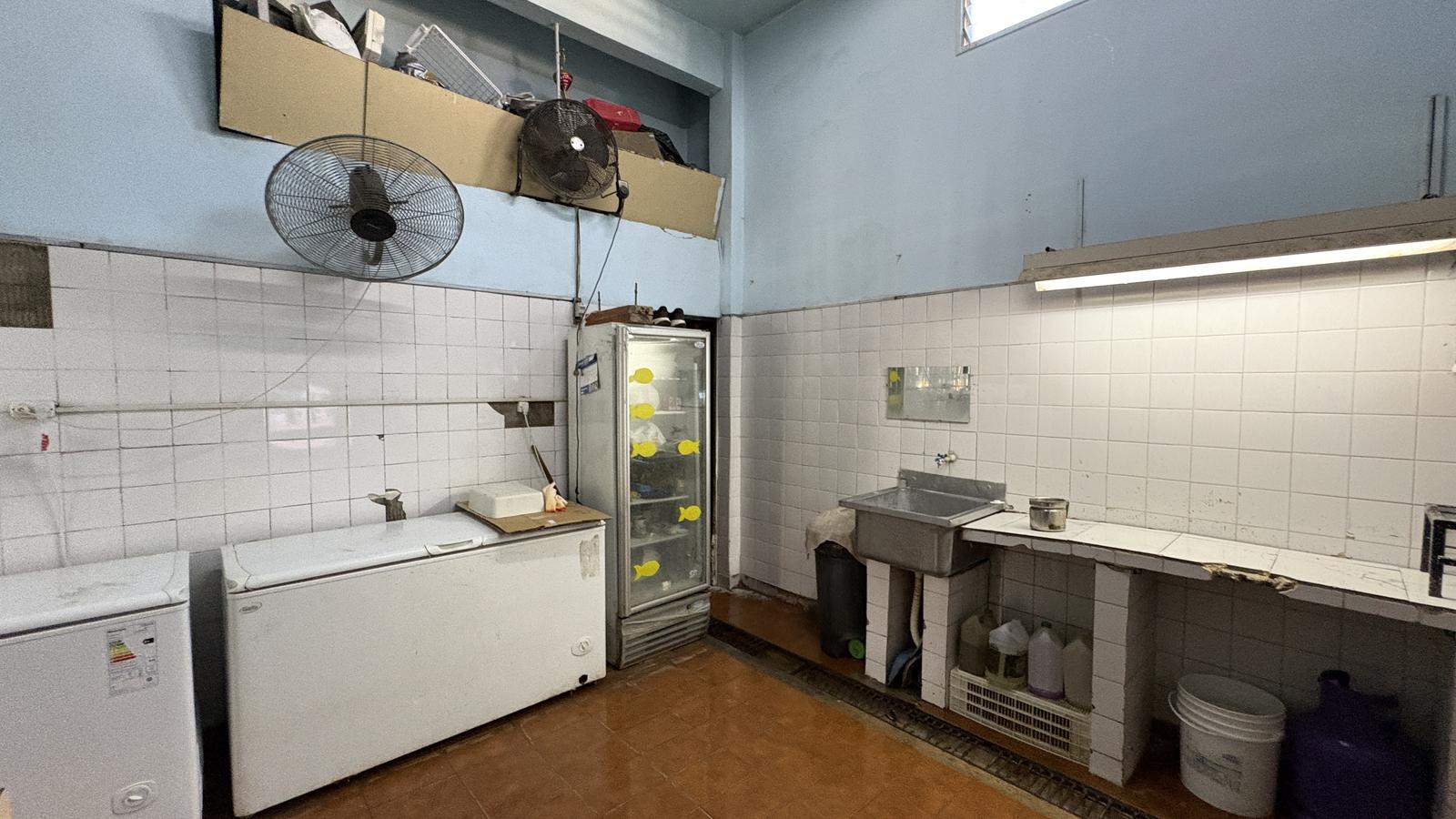 7620893_74231513748759019558520914953888744088653425195059543033421908807926347908968