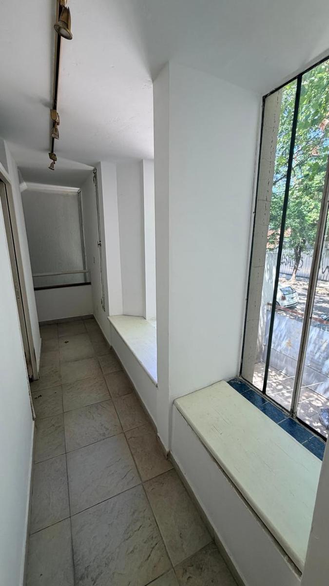 7712528_46105438949263027077411379963754539740465335076303552826011591213755494379268