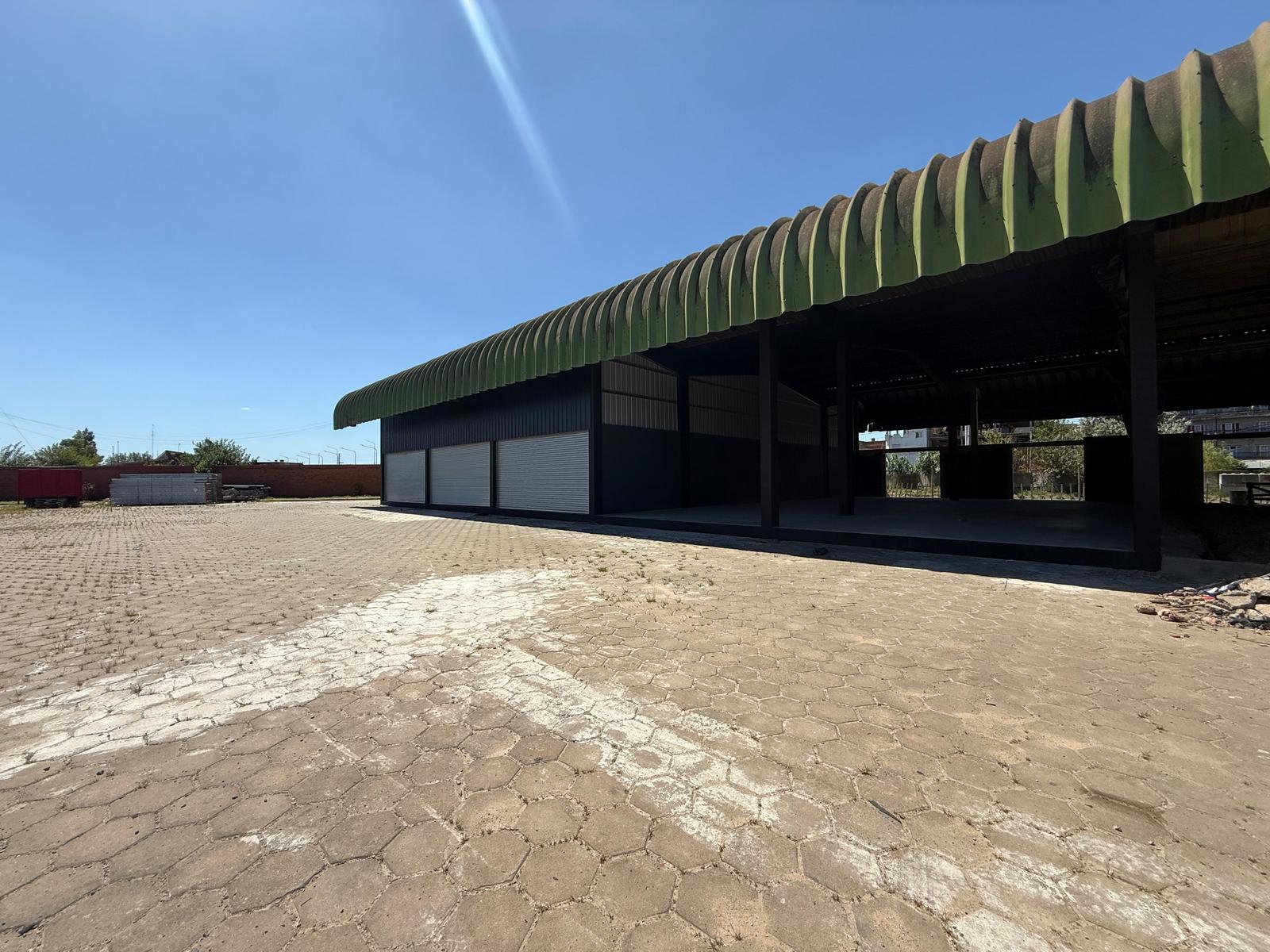 7768123_14365832525865277551265209094925943391331108560895927090471402249065114930776