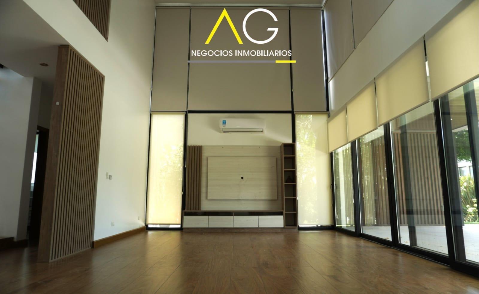 7887877_7017451980570961055739872206577424573902640907228484225970177069655920825792